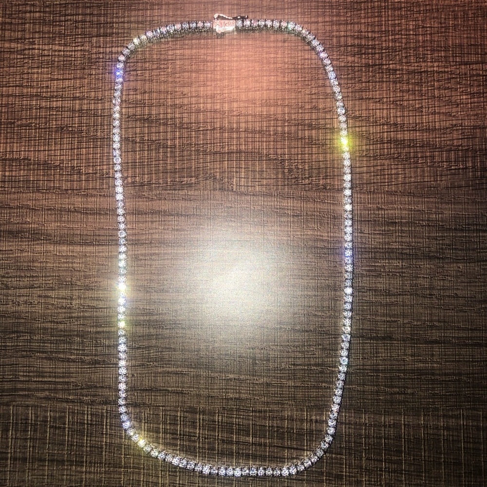 Round Cut Tennis Necklace In White Gold - 3mm